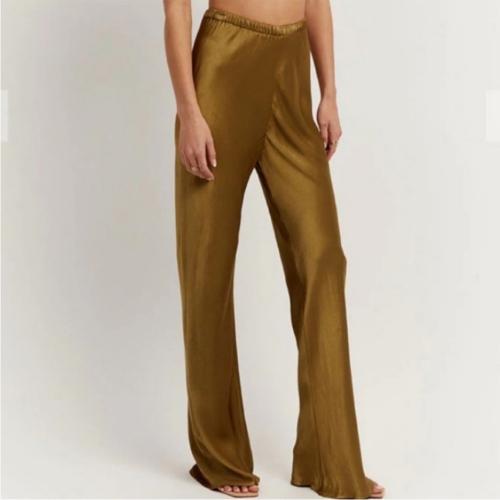 DISSH Satin Pull On Chartreuse Flowy Pants Size 2